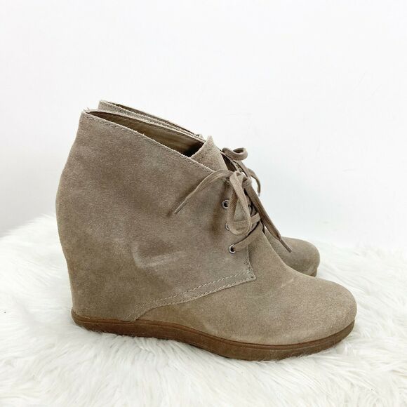 Dolce Vita 10 Womens Beige Suede Hidden Wedge Ankle Booties - Picture 2 of 9